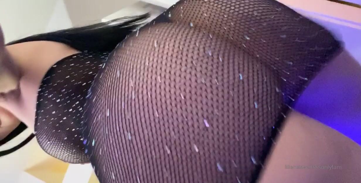 Lilianaheartsss Ass Close-Up OF