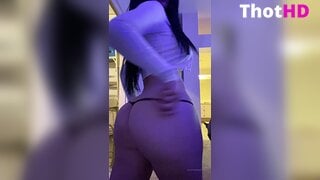 Lilianaheartsss Ass in G-String XXX