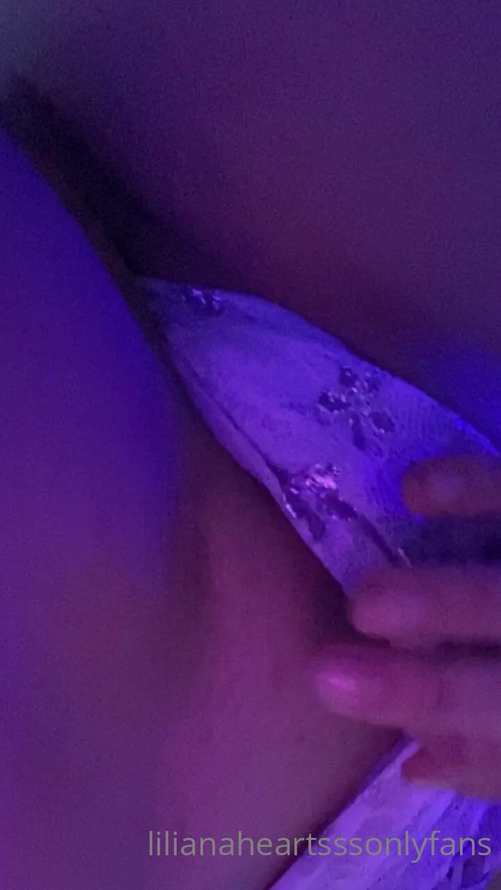 Lilianaheartsss Outdoor Close-Up