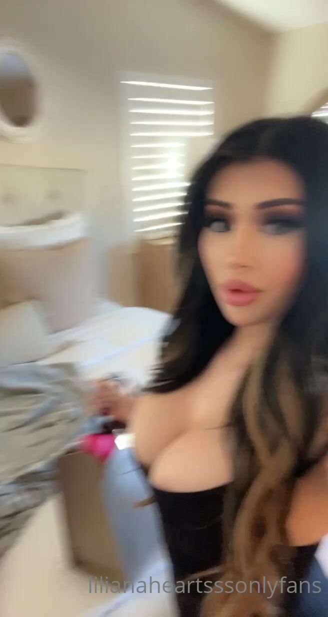 Lilianaheartsss Big Tits and Cleavage XXX