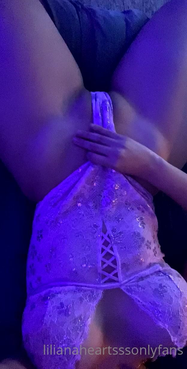 Lilianaheartsss Spread Legs Crotch