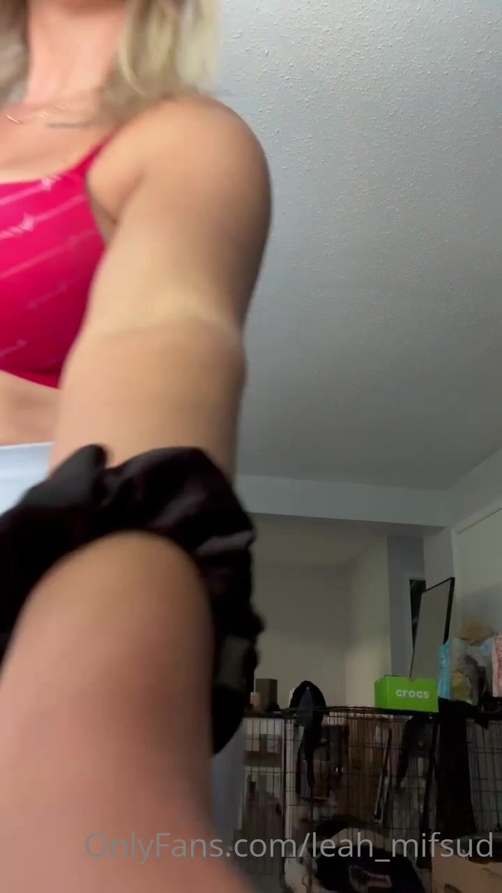 Leah Mifsud Cleavage and Tits Leaked