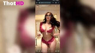 Lilianaheartsss Ass and Cleavage Leak
