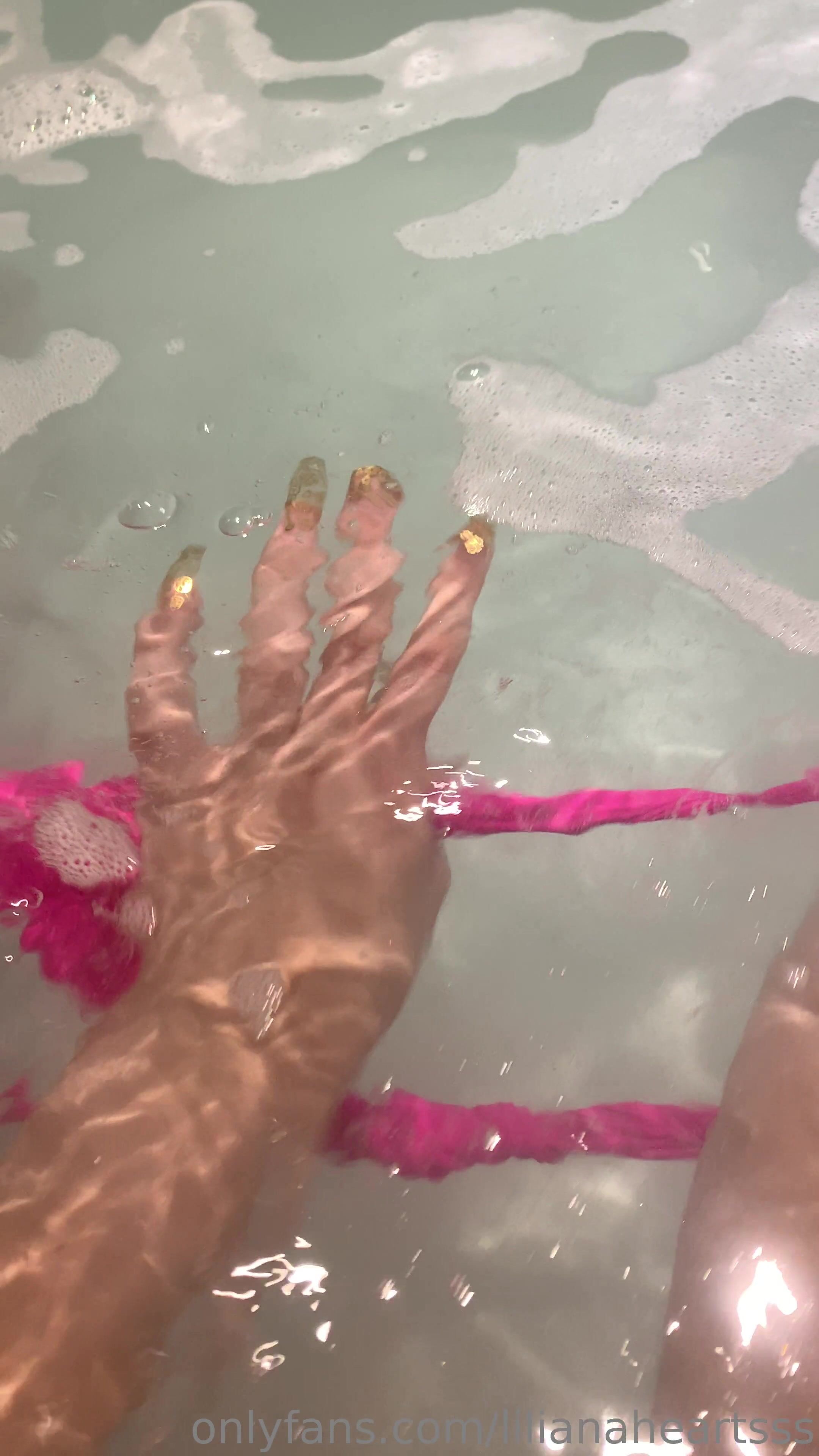 Lilianaheartsss Bikini on the Beach Leaked