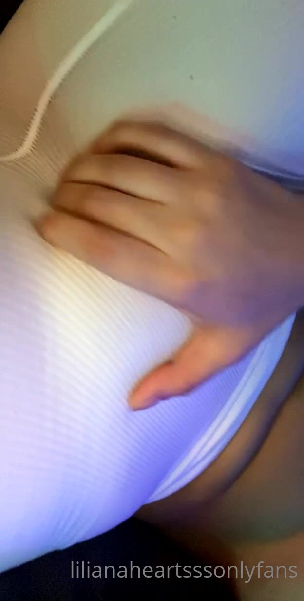 Lilianaheartsss Upside-Down Close-Up XXX