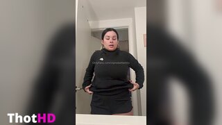 Sophie Chanel Cleavage Downblouse OnlyFans