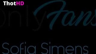 Sofia Simens BG Sex Clip