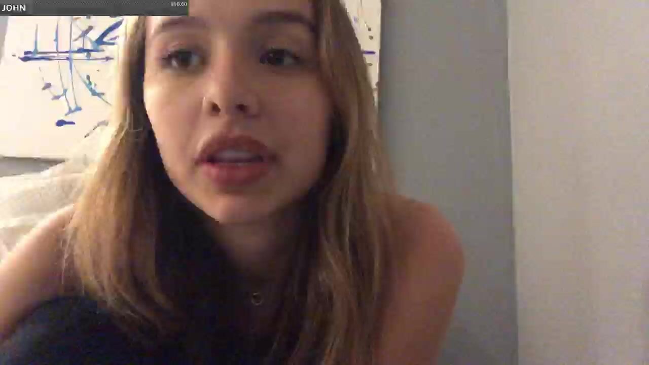 Sophie Mudd Cleavage and Big Tits Leaked_001