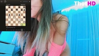Giuliahoot Masturbating OF