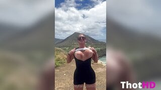 Outdoor Splatxo Big Tits