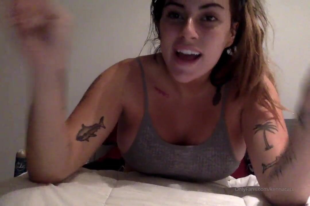 Kenna Vita Solo Video