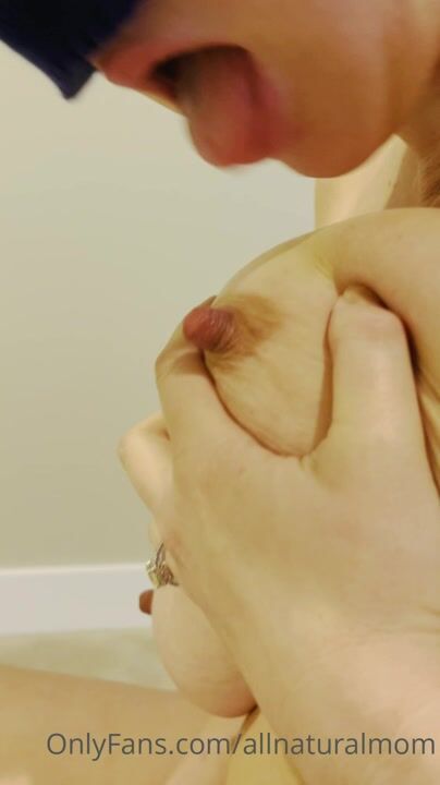 Allnaturalmom Close-up Nude