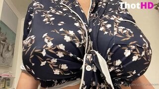 Allnaturalmom Big Tits Close-Up Clip
