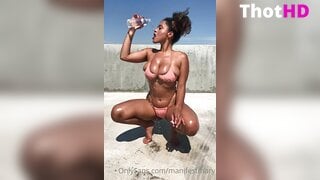 ManifestMary Bikini and Squatting Video