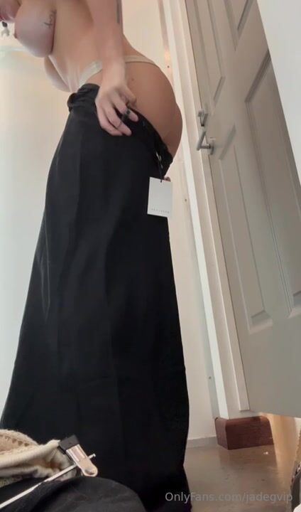 Jade Grobler Undressing Ass Leaked
