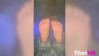 Thebitesizedbitch Feet and Toes OnlyFans