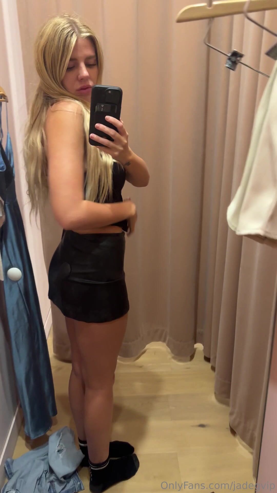 Jade Grobler Fitting Room Ass Leaked