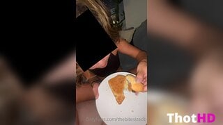 Thebitesizedbitch BG Sex Bottomless XXX