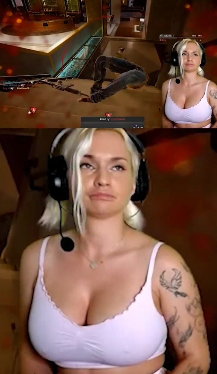 Zoie Burgher Cleavage OnlyFans