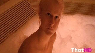 blondehexe - PUBLIC SPERMAFACE IM SCHWIMMBAD