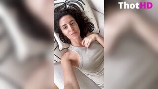 Layla Marlene Masturbating Pussy OF