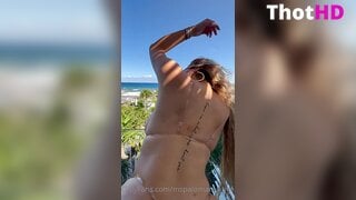 MsPalomares Ass Outside XXX