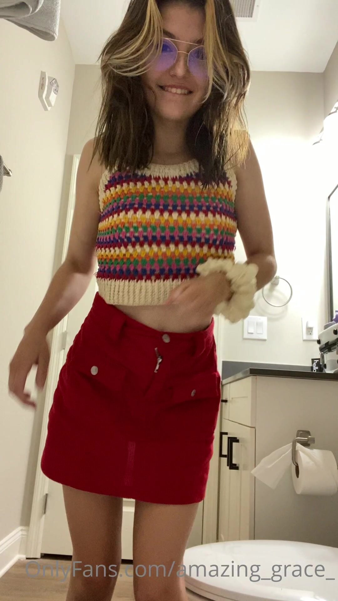Amazing_grace_ Bathroom Topless OnlyFans