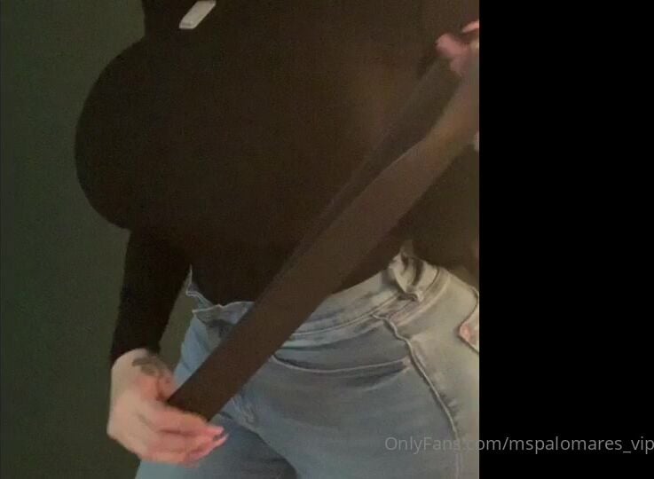 Ms Palomares Close-Up Ass NSFW