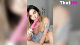 Lauravega Dildo Masturbating Video