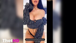 Becky Hudson Big Tits and Cleavage Leak