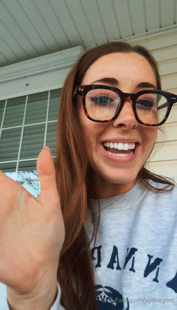 Sydney Lint Solo NSFW