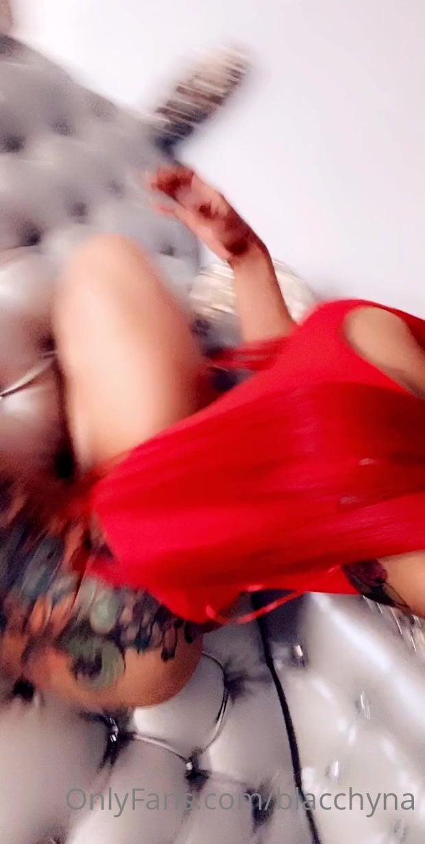 Blac Chyna Cleavage and Big Tits Leak