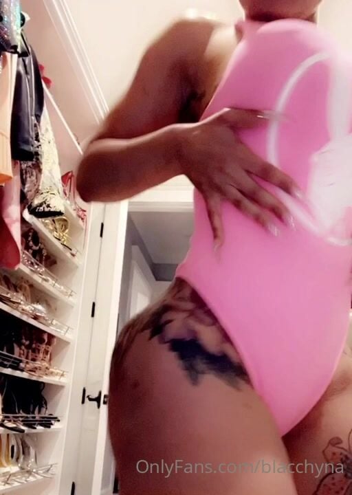 Blac Chyna Ass and Close-Up Leaked