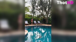 Sydney Lint Outdoor Ass Leak