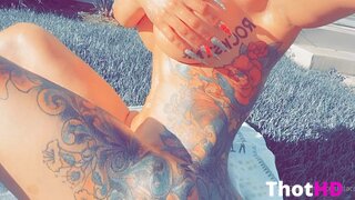Blac Chyna Nude Close-Up OF_001