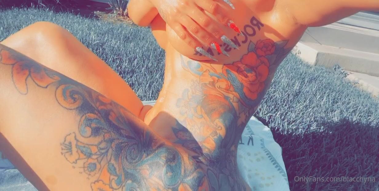Blac Chyna Nude Close-Up OF_001