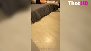 Kiera Young Close-Up Ass Leak
