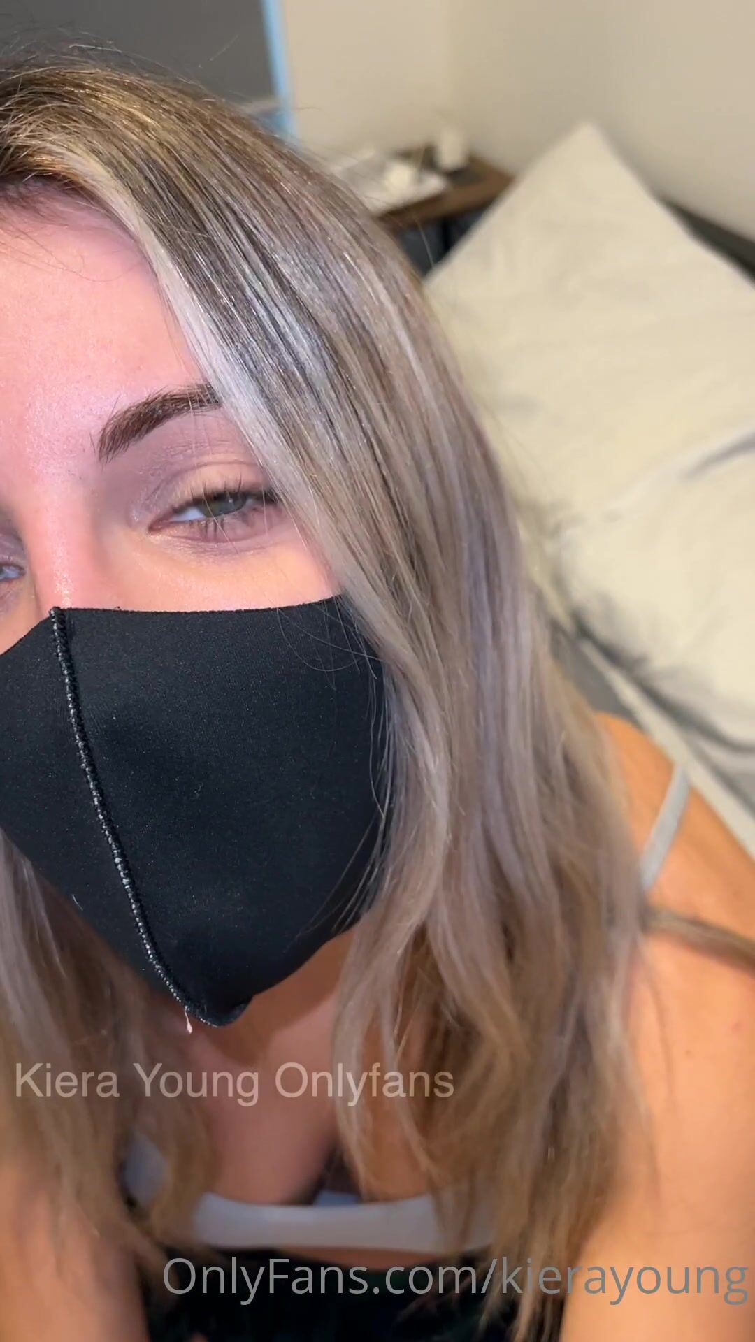 Kiera Young Close-Up Ass Leak