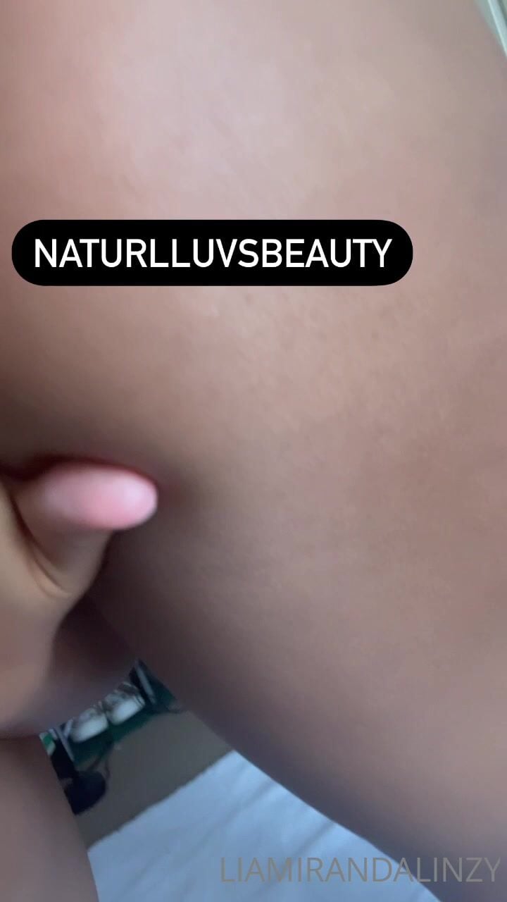 NaturalLuvsBeauty Ass Close-Up XXX