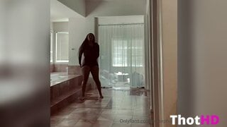 Persephanii Ass From Behind XXX