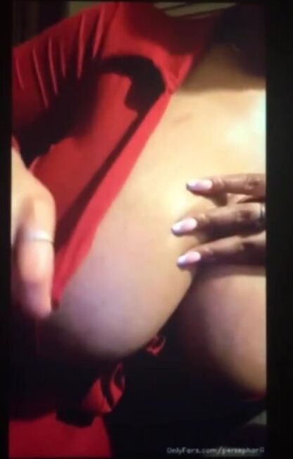 Persephanii Big Tits Close-Up Leaked