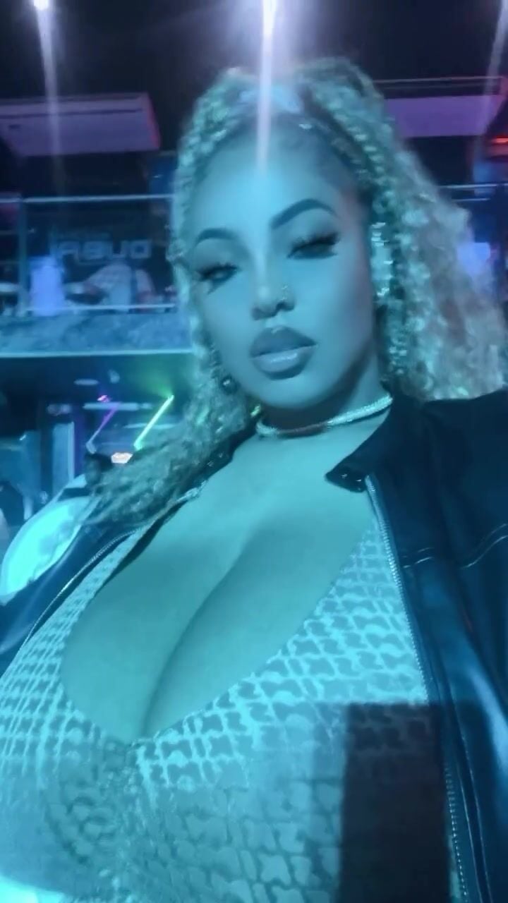 Persephanii Cleavage OF