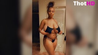 Stephanie Nelson Ass in Bikini Leak