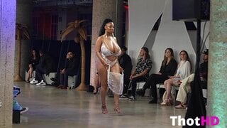 Stephanie Nelson Saggy Tits Clip