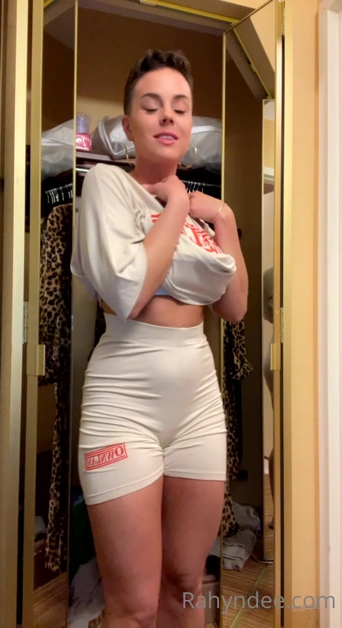 Rahyndee James Ass Masturbating Clip