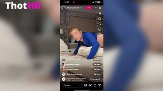 Snomarie69 Bed Masturbating XXX