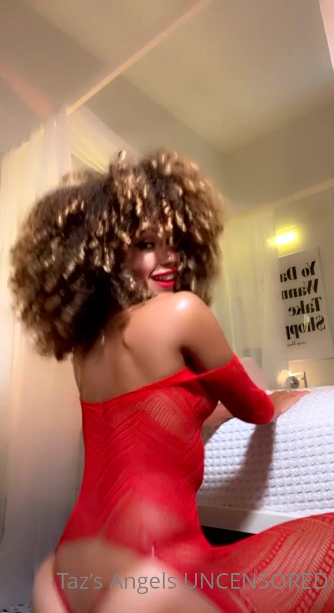 Tazsangels Ass From Behind Leaked_001