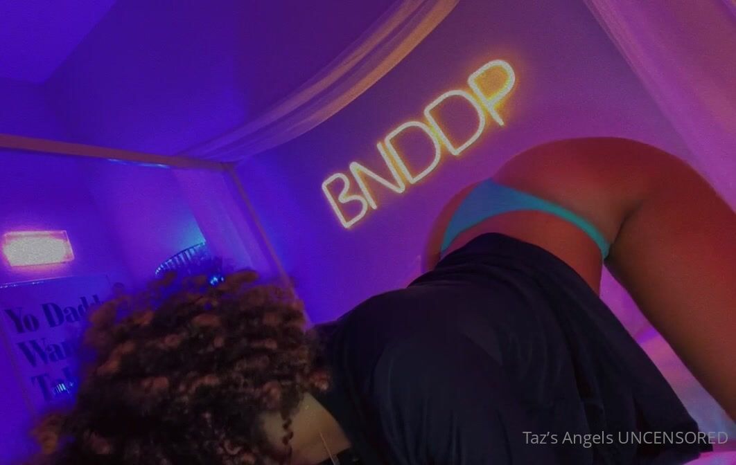 Tazsangels Ass On All Fours Leaked