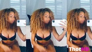 Tazsangels Bikini Cleavage Leak