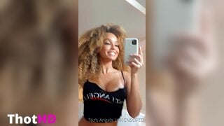 Tazsangels Cleavage and Tanlines NSFW